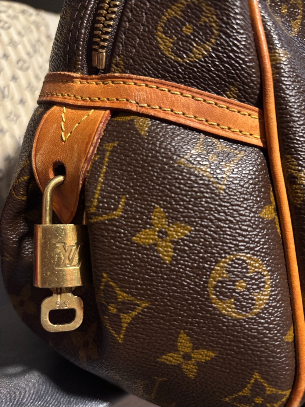 Louis Vuitton 2010 Monogram Montorgueil GM shoulder bag - Picture 13 of 13